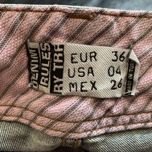 Zara distressed jeans, new without tags